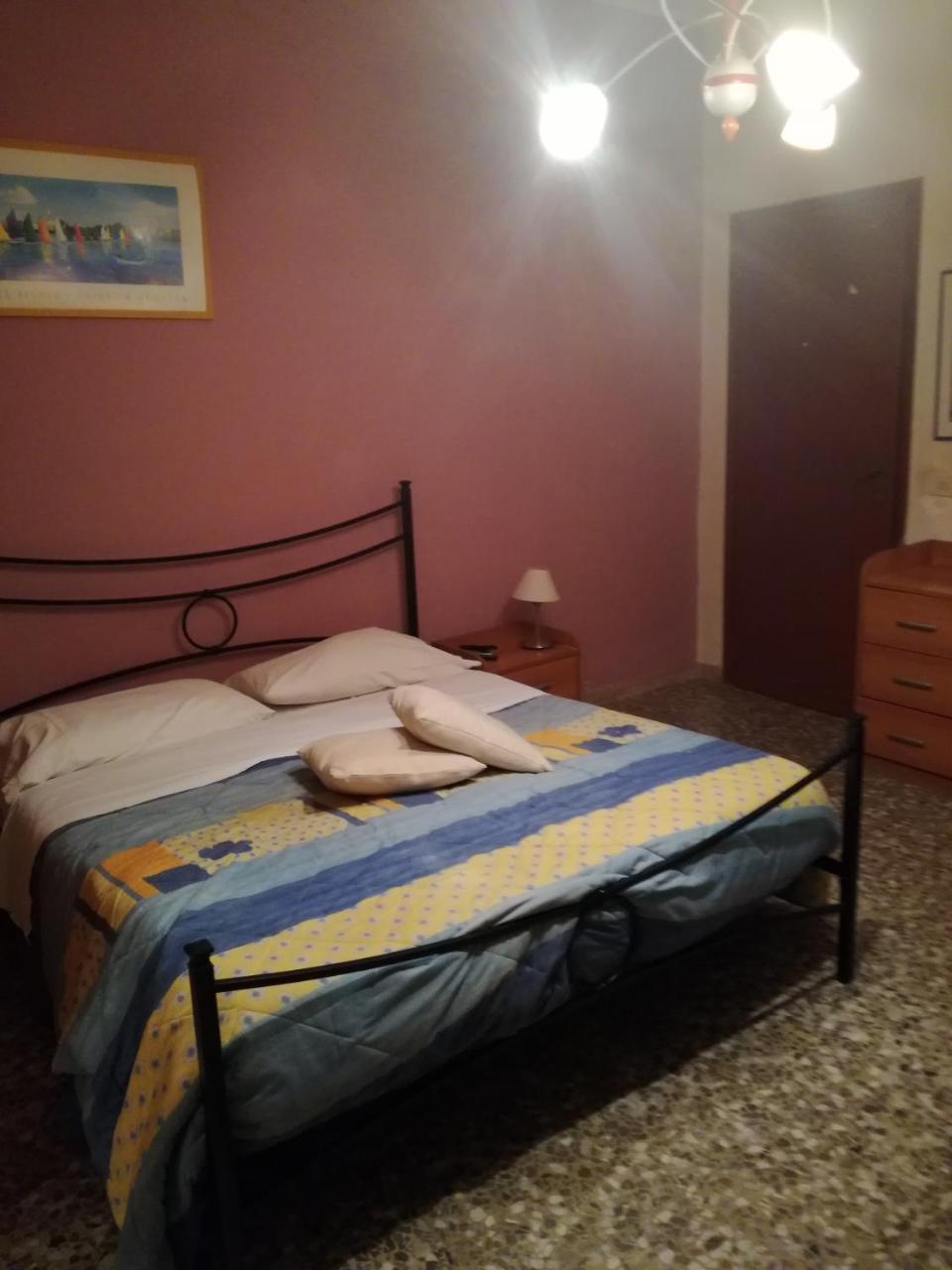 Amuni' Sicily Guest House Syracuse Екстер'єр фото